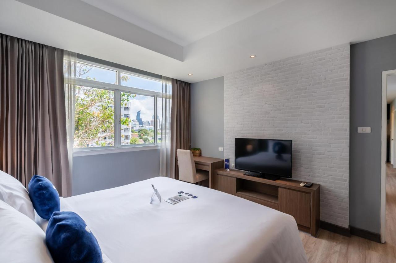 Kokotel Bangkok Dheva Thonglor Exteriör bild