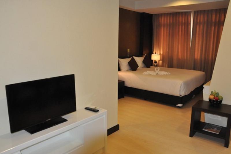 Kokotel Bangkok Dheva Thonglor Exteriör bild
