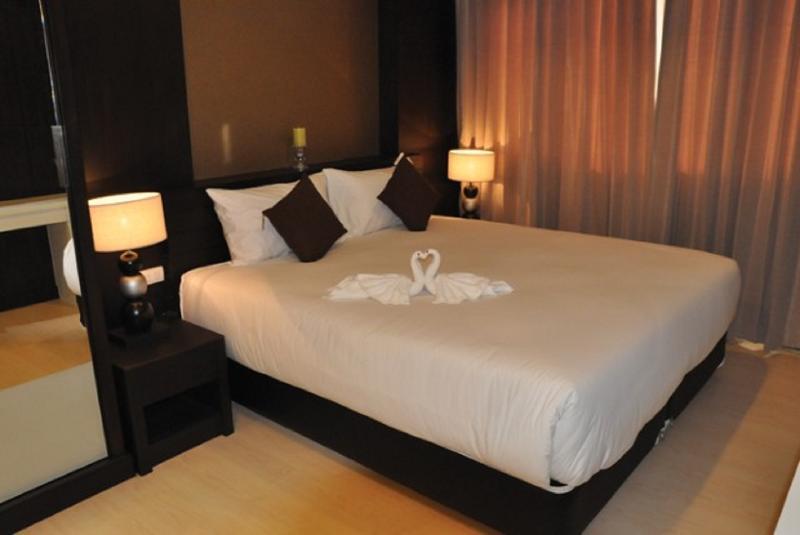 Kokotel Bangkok Dheva Thonglor Exteriör bild