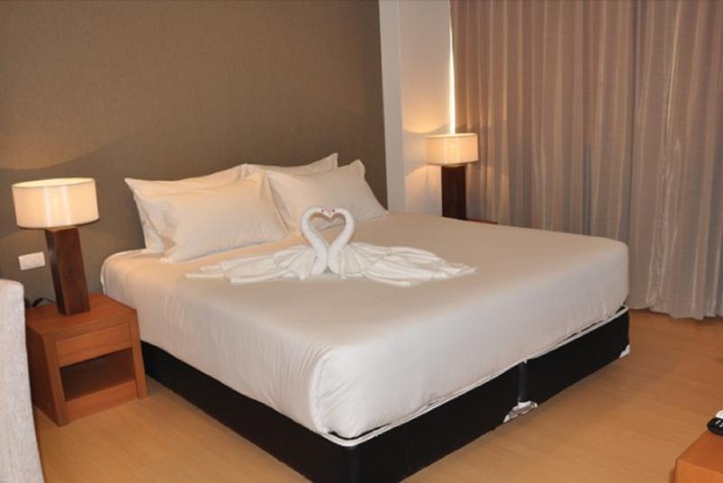 Kokotel Bangkok Dheva Thonglor Exteriör bild