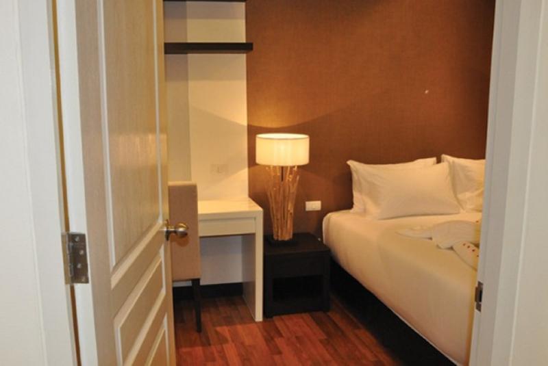 Kokotel Bangkok Dheva Thonglor Exteriör bild